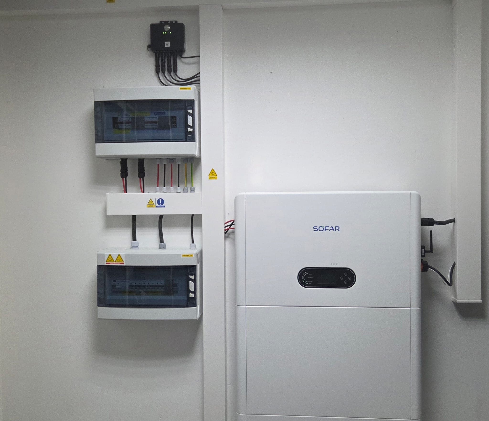 Coffrets et câblage d'une installation photovoltaïque